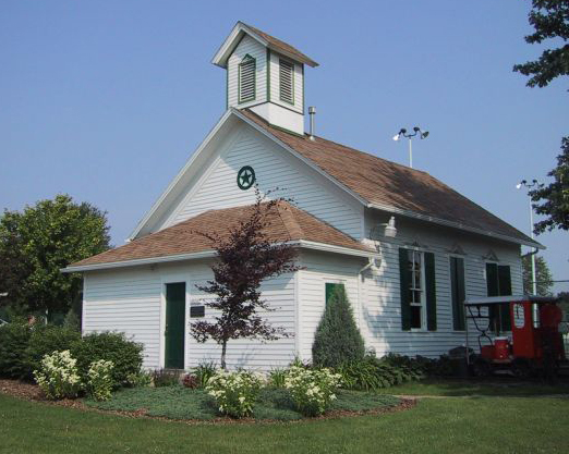 schoolhouse2 cropped